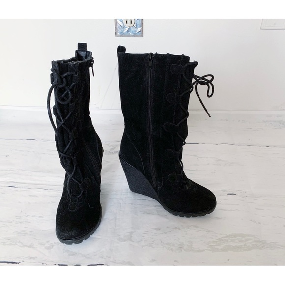 Just Fab Black Faux Suede Lace Up Wedge Boots Size 6 - Picture 1 of 12
